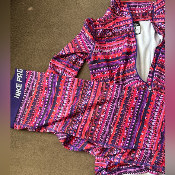 Nike pro tribal outfit - Picture 3 of 4